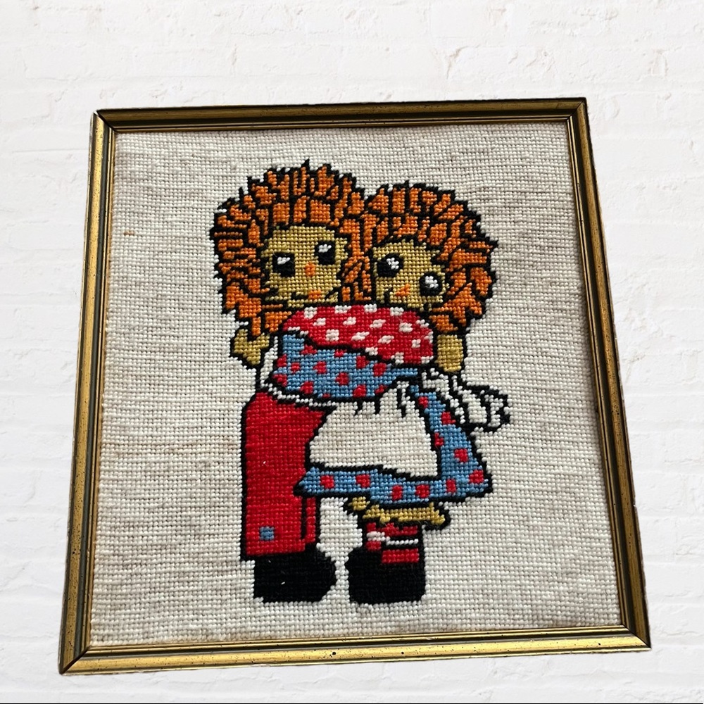 Needlepoint Raggedy Ann and Andy wall hanging